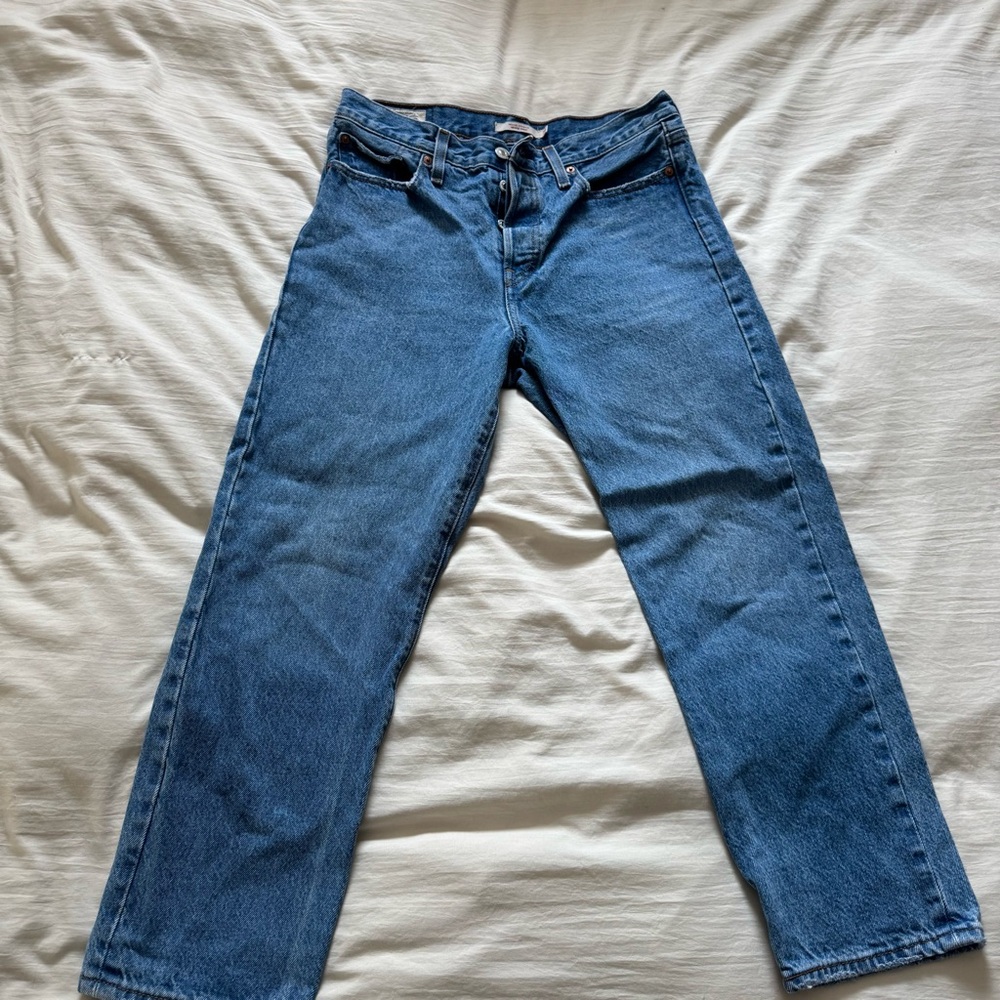 Levi’s wedgie straight jeans